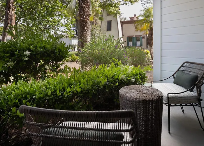Pacifica Suites