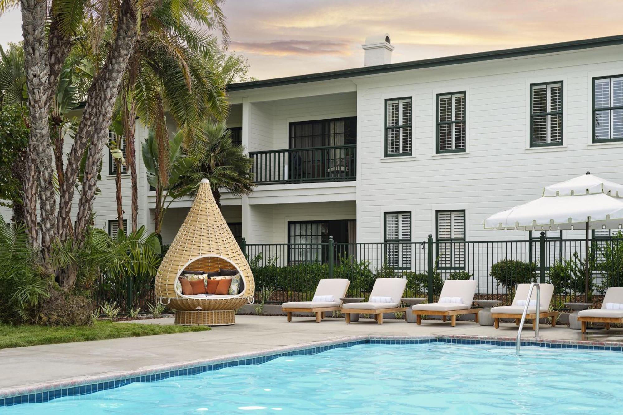 Hotel Pacifica