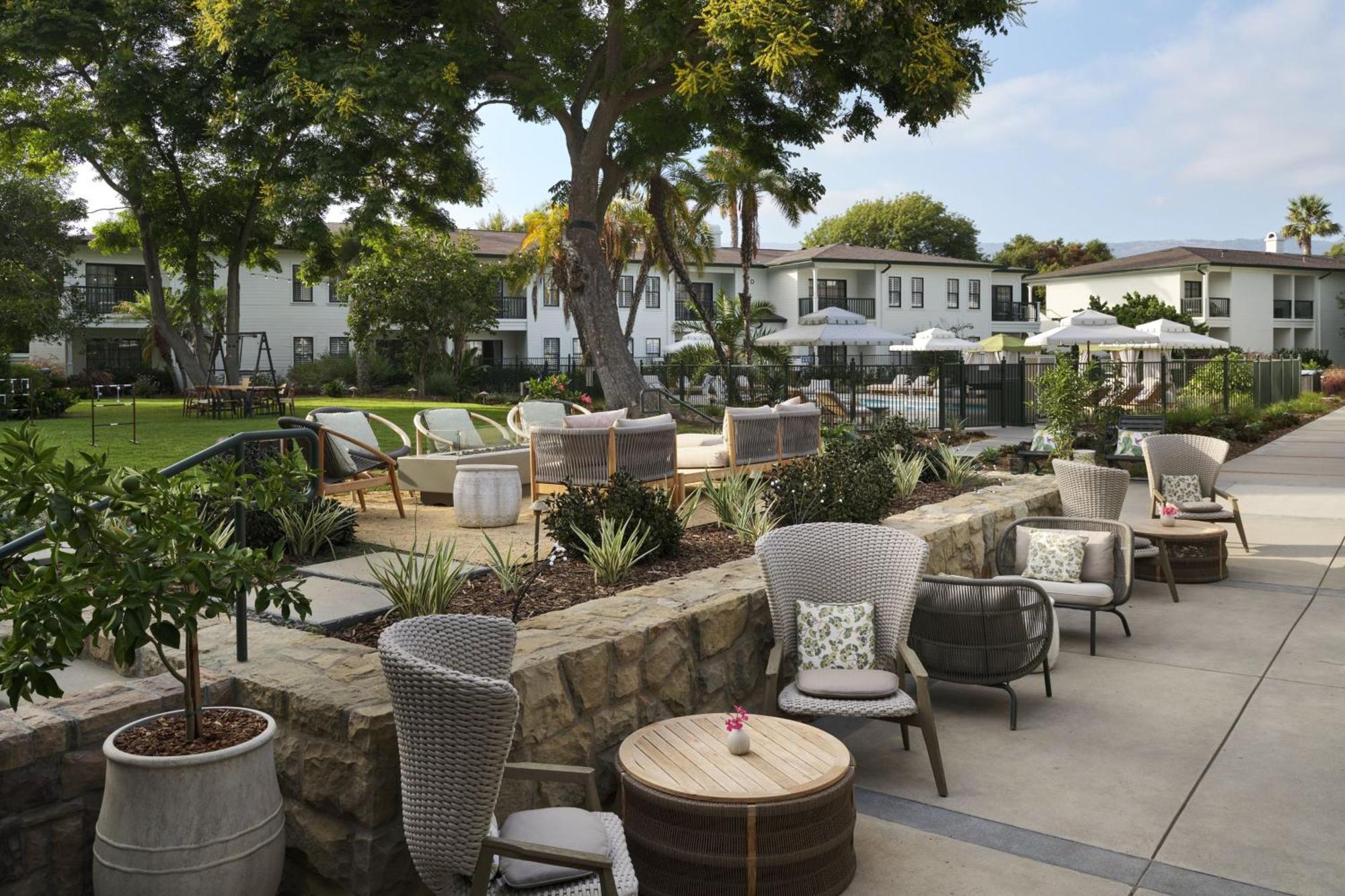Pacifica Hotel 4*